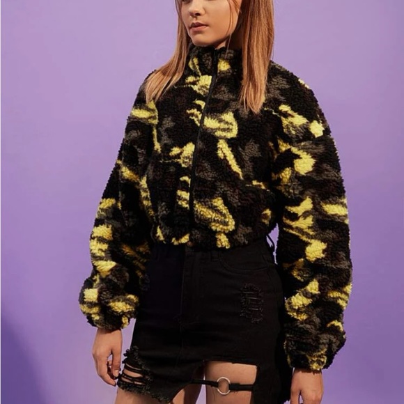 Fuzzy Camo Teddie Teddy Crop Cropped Jacket Coat - Picture 2 of 10